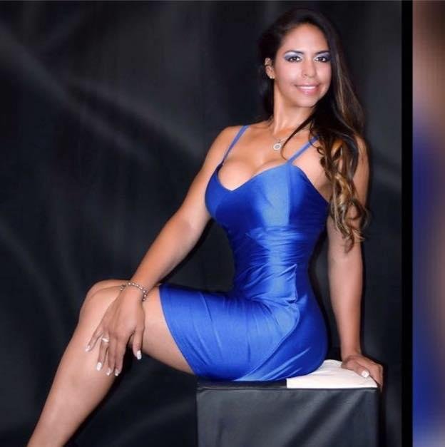 Desafectaron a una policía que trabaja como vedette