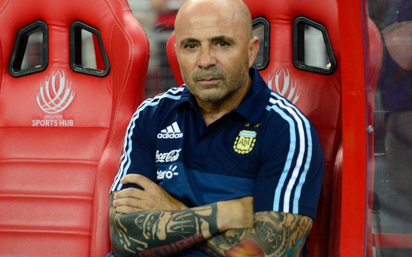 El buen gesto de Sampaoli con una nena a la que le robaron un implante coclear