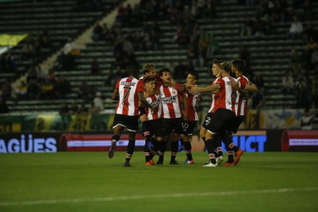 Estudiantes intentará darse el gusto de ponerle freno a Boca