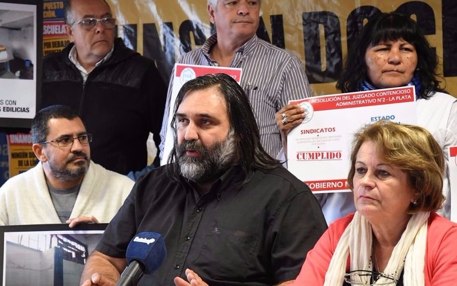 Docentes elegirán entre Baradel y Del Plá — Elecciones en Suteba