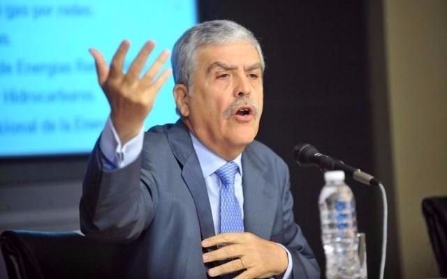 Indagan a De Vido por presuntas irregularidades en subsidios al gasoil