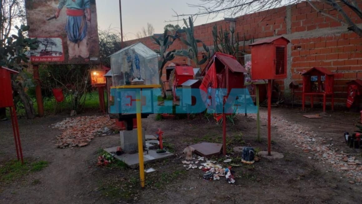 Provocaron Destrozos En El Santuario De Gauchito Gil Y Los Vecinos