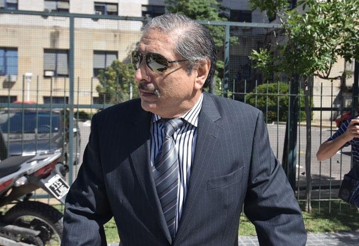 Miles de dólares en una caja de seguridad de Carlos Kirchner