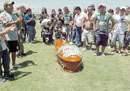 Emotivo adiós a "Garrafa" Sánchez