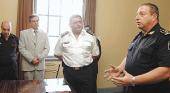 Cambian a 25 jefes de policías departamentales