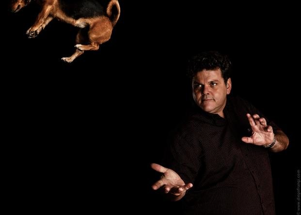 Alfredo Casero, a los gritos con la ex en plena calle y de noche