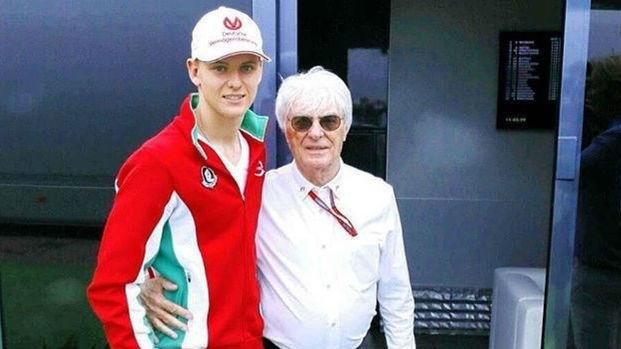 Ecclestone: "Serìa bueno tener un Schumacher en la Fórmula 1"
