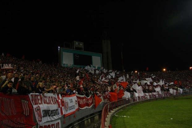 Casi 2 mil hinchas con entradas