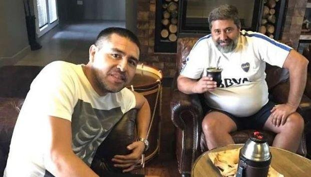 "Cumbre" boquense: Angelici estuvo varias horas reunido con Riquelme