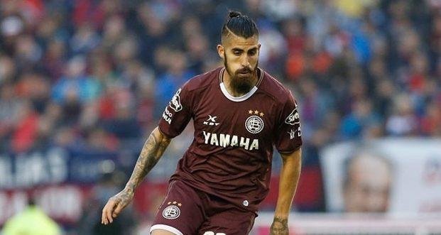 "Junior" Benítez desembarca en el xeneize