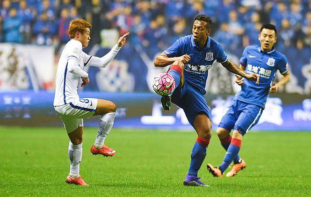 No es cuento: en China los goles de los futbolistas locales valdrían doble