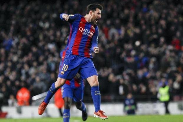 United y el City hacen planes para llevarse a Messi que tiene problemas en Barcelona