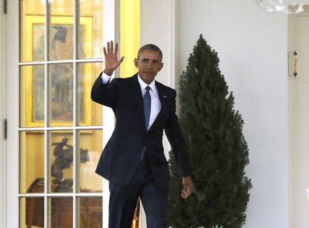 Obama dice "gracias" a estadounidenses, al despedirse del Despacho Oval