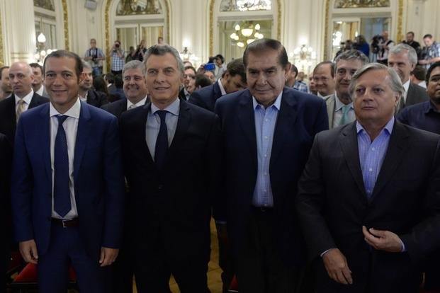 Aranguren confirmó suba de precios de combustibles
