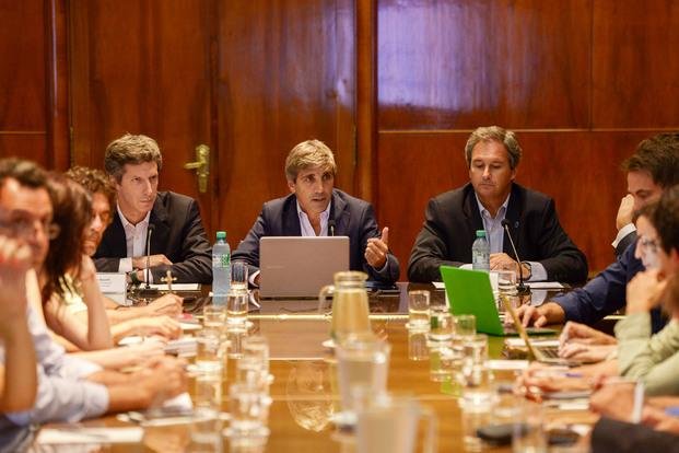 El Gobierno tomó un préstamo por 6 mil millones de dólares