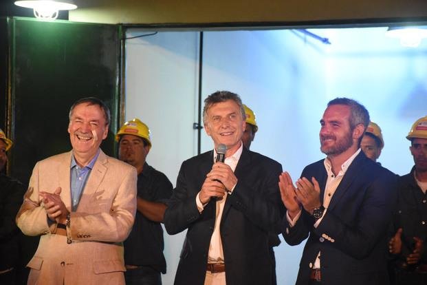 Macri: “Argentina volverá a exportar energía y se llenará de fábricas”