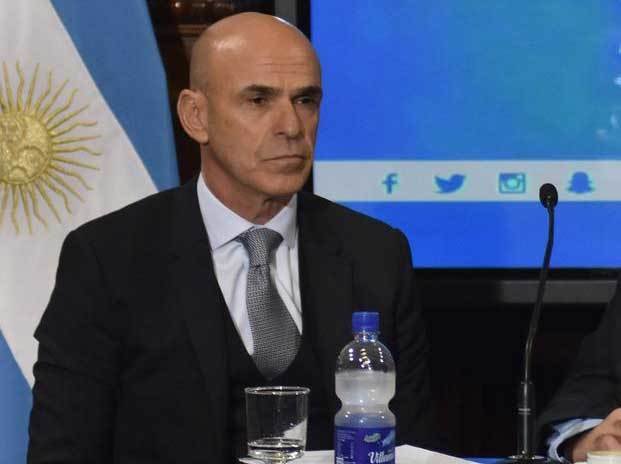 Piden investigar a Arribas, que negó vínculos con Odebrechet