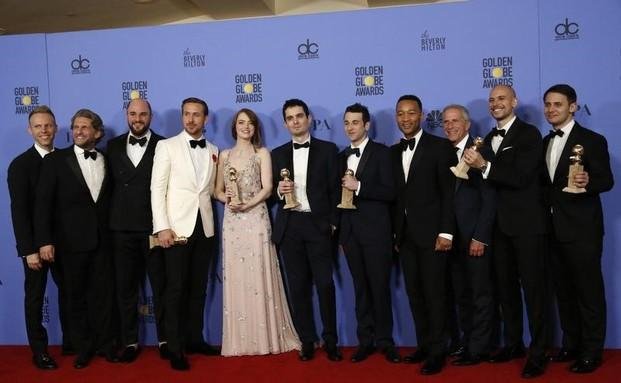 "La la land" ganó un nuevo premio y se afianza camino a los Oscar