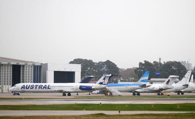 Publicarán un ránking de puntualidad de las aerolíneas