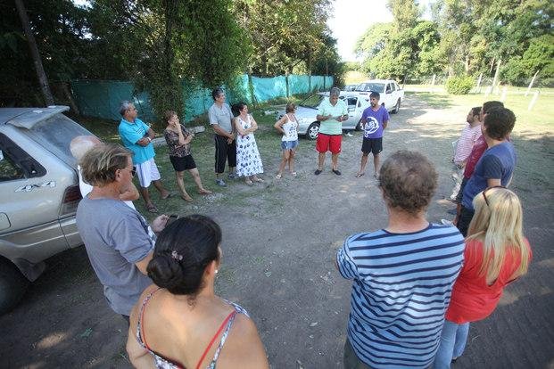 En La Granja reclaman cámaras, botones antipánico y una alarma