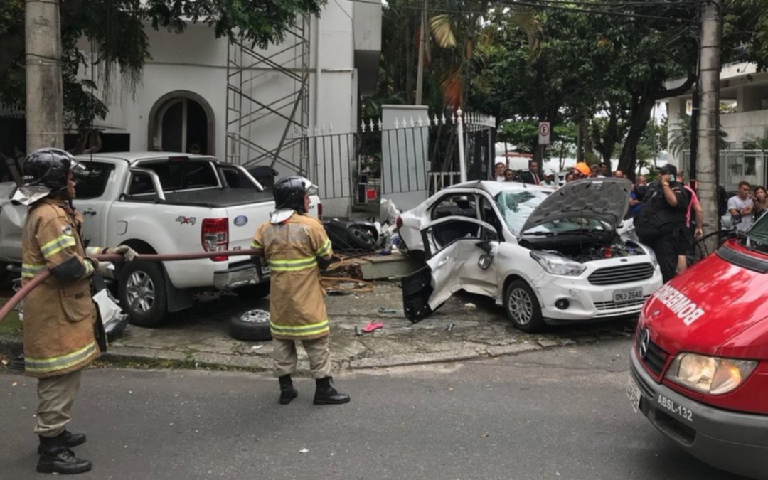 Dos turistas argentinos muertos y cuatro heridos en un trágico choque en Río de Janeiro