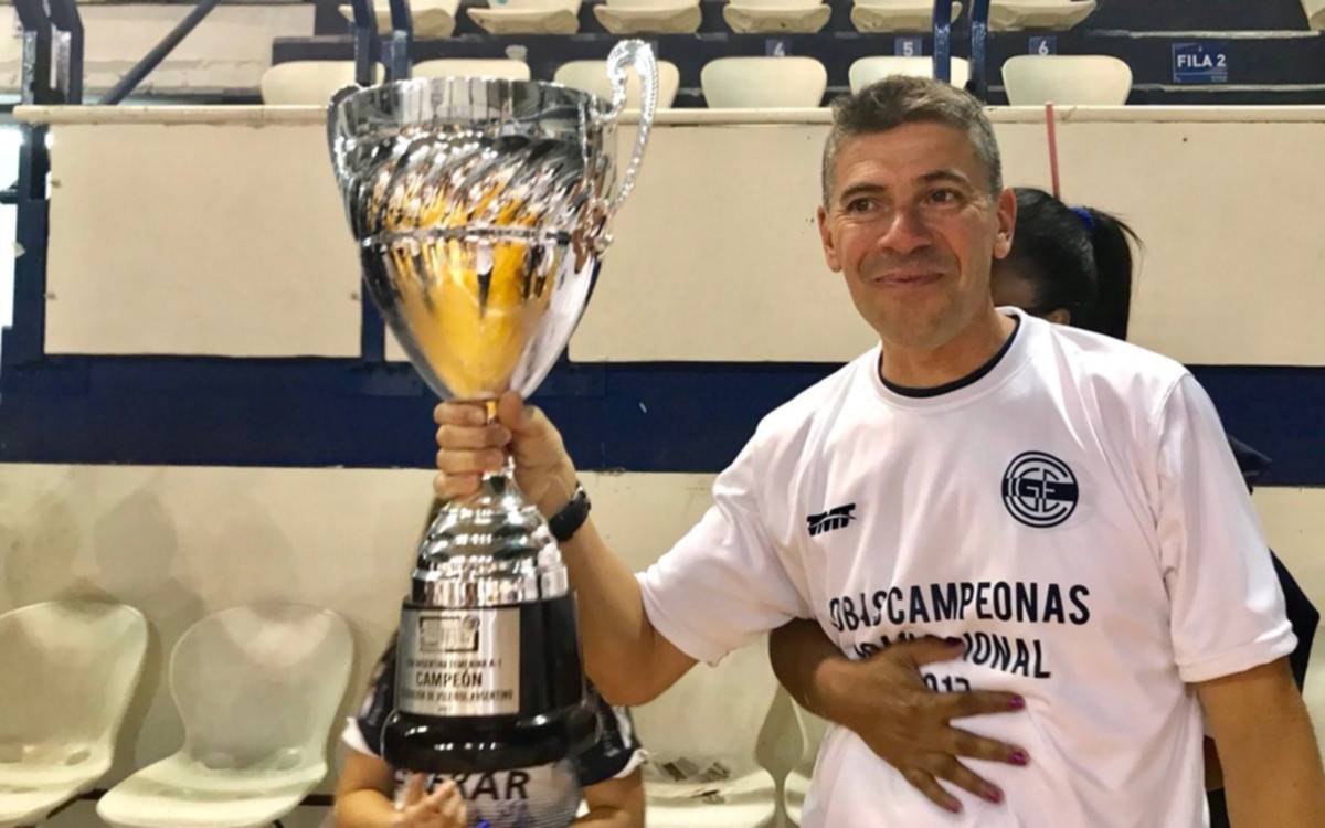 El Profe de las Lobas acompañará a Holan en Independiente
