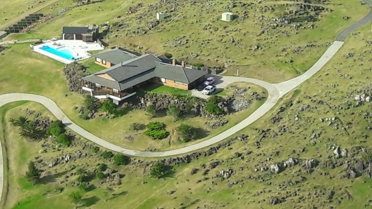 Caso Balcedo: investigan si hay cofres con más dólares