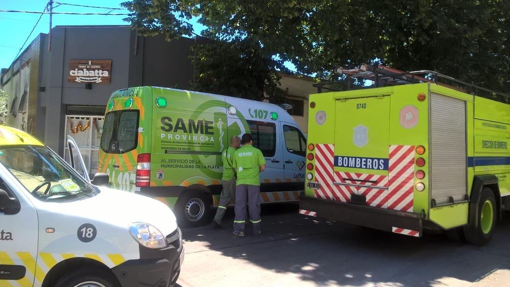 Grave accidente laboral en una panificadora de 23 y 67