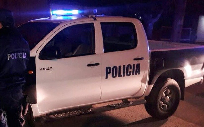 Un hombre murió tras ser aplastado por un vehículo a metros del Policlínico San Martín