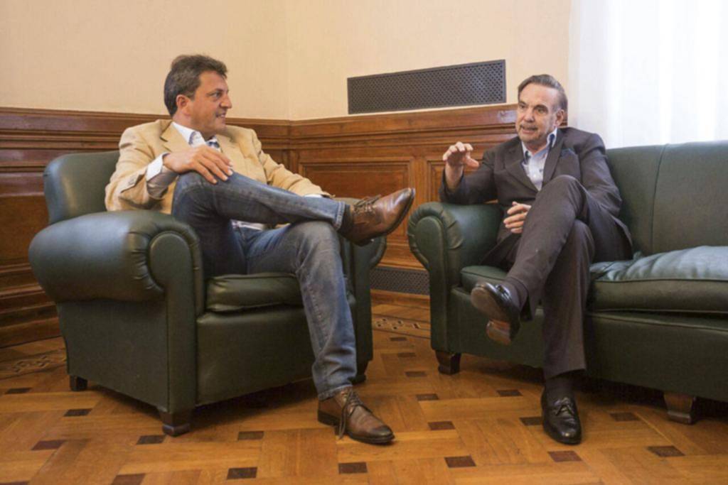 Massa se reunió con Pichetto, para hablar de la reconstrucción del peronismo