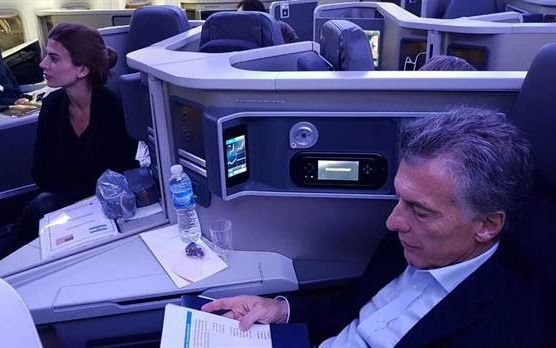 La seguridad del Presidente: aseguran que Macri ya no debe viajar en vuelos comerciales