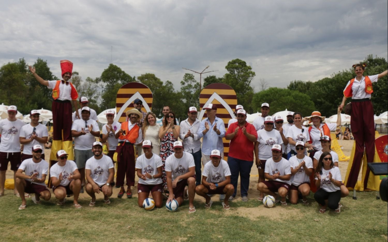 Grindetti inauguró "Lanús playa" en el velódromo municipal