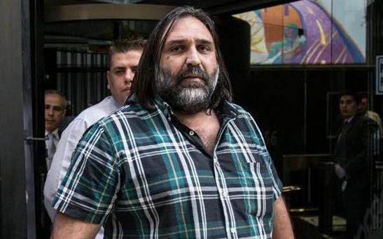 Salen a denunciar amenazas en otro capítulo del conflicto con los docentes