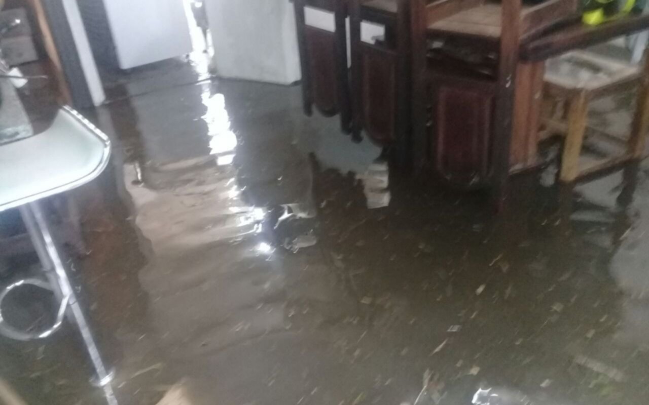 Hartazgo en el barrio Fonavi por las continuas inundaciones “por falta de obras”