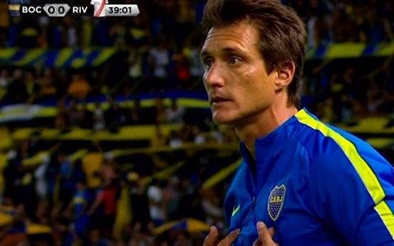 Guillermo: "Tevez se está acomodando al fútbol argentino"