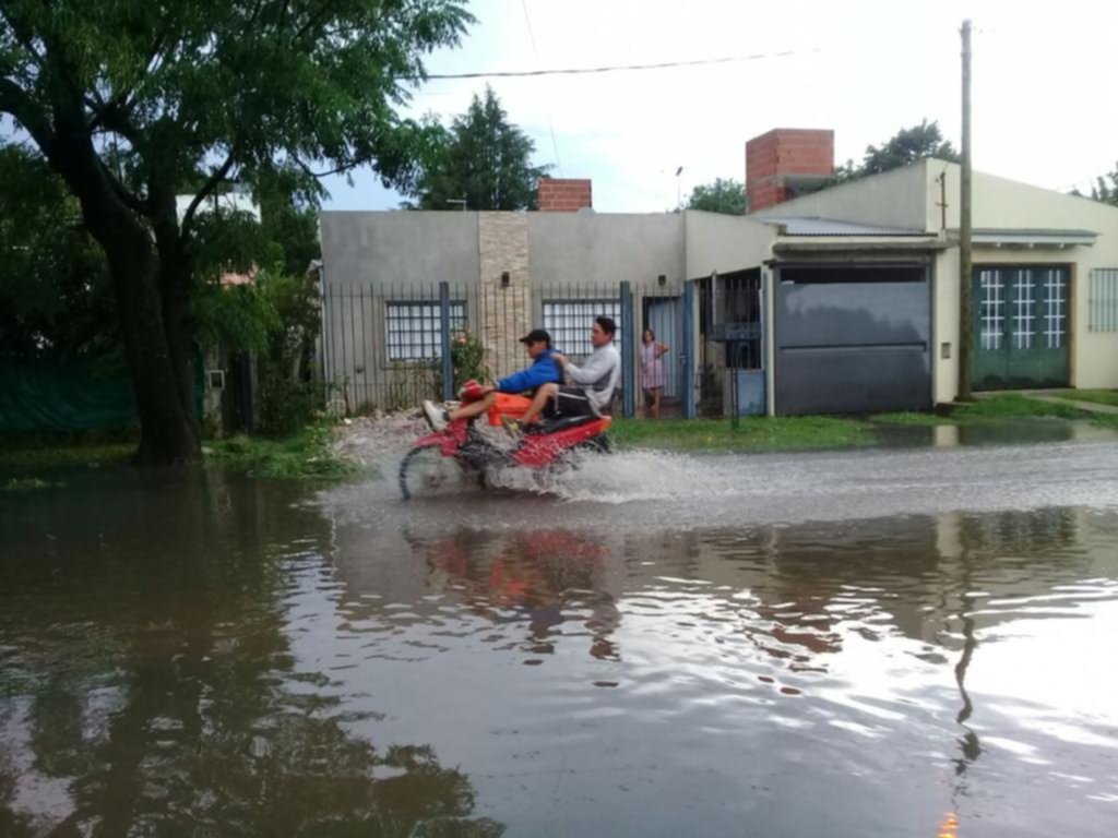 En Villa Elvira, un río