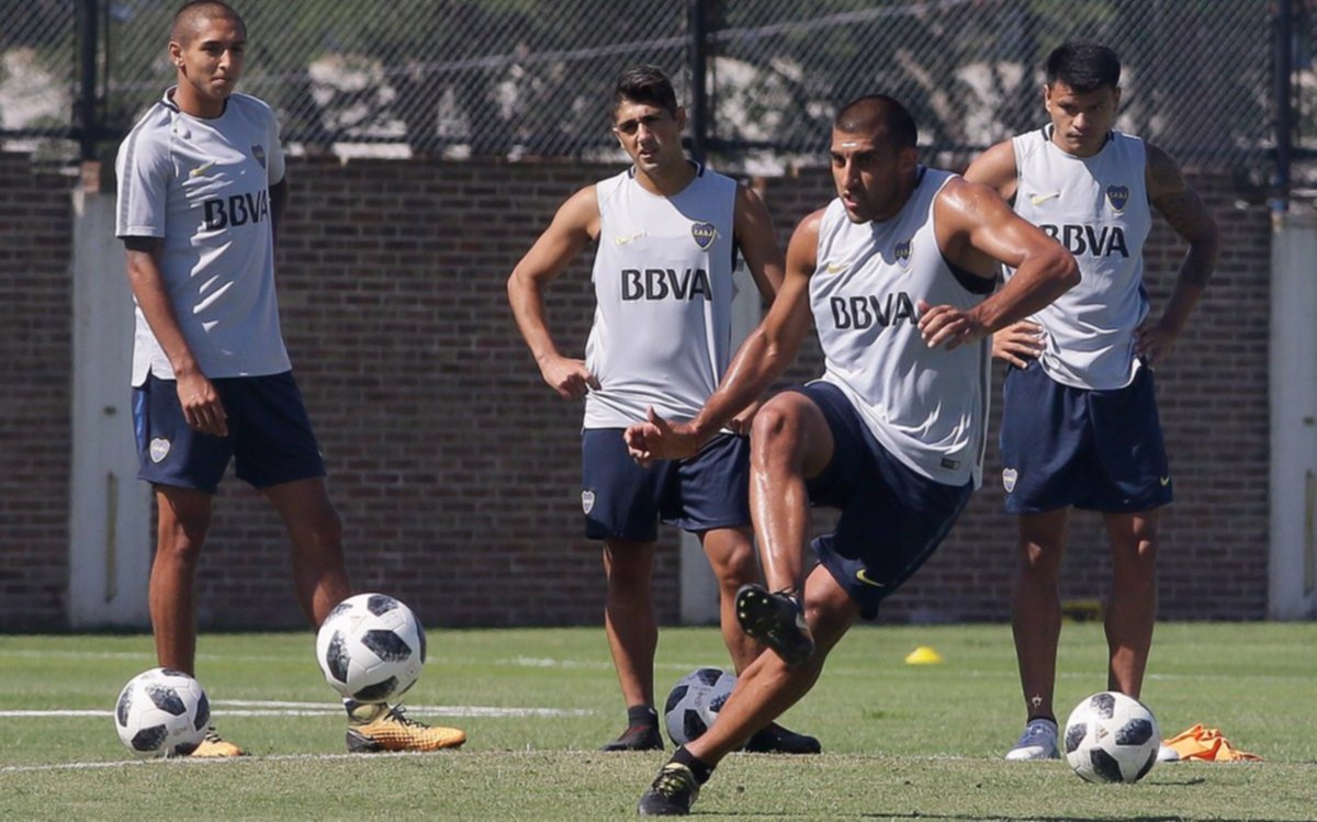 Guillermo mete cambios en el once de Boca para enfrentar a Colón por el torneo local