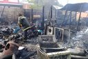 Voraz incendio en Villa Alba dejó a una familia en la calle