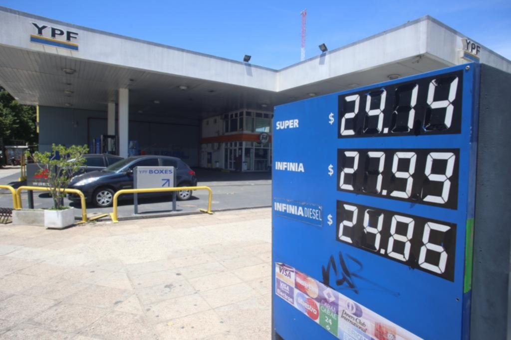 La suba del combustible impacta en el transporte y aumentan taxis y remises