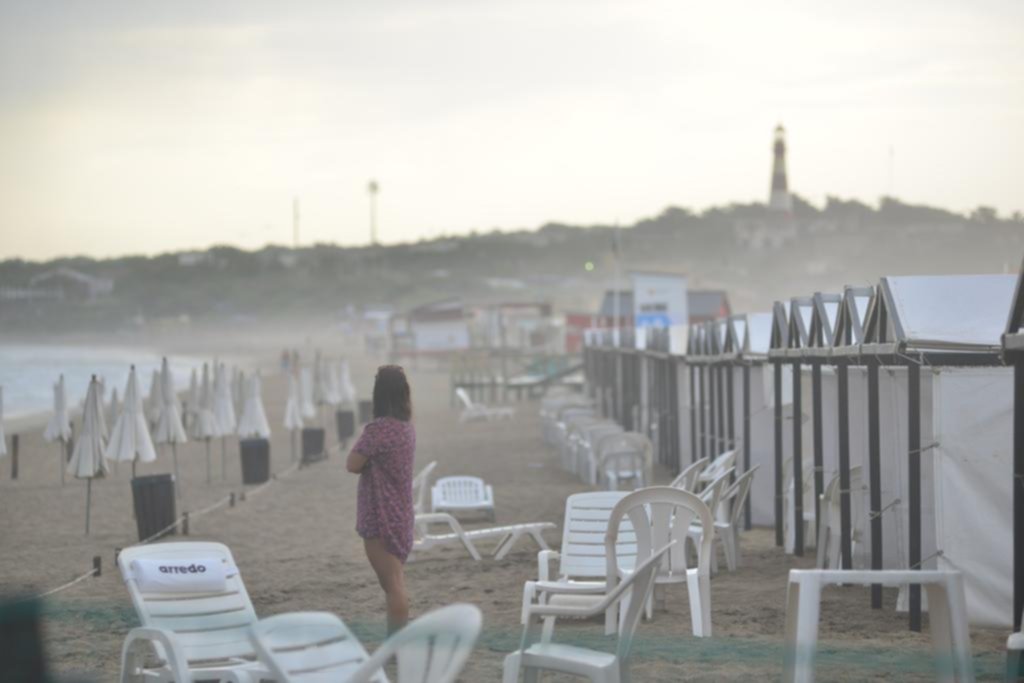 Plan B de las vacaciones: cuando llueve, el movimiento se muda al Puerto y las calles del centro