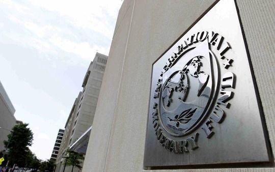 Para el FMI, la actividad económica en Argentina crecerá 2,5% durante 2018 y 2019