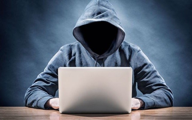 Hay cinco denuncias diarias por acoso virtual y publicación de imágenes y videos íntimos