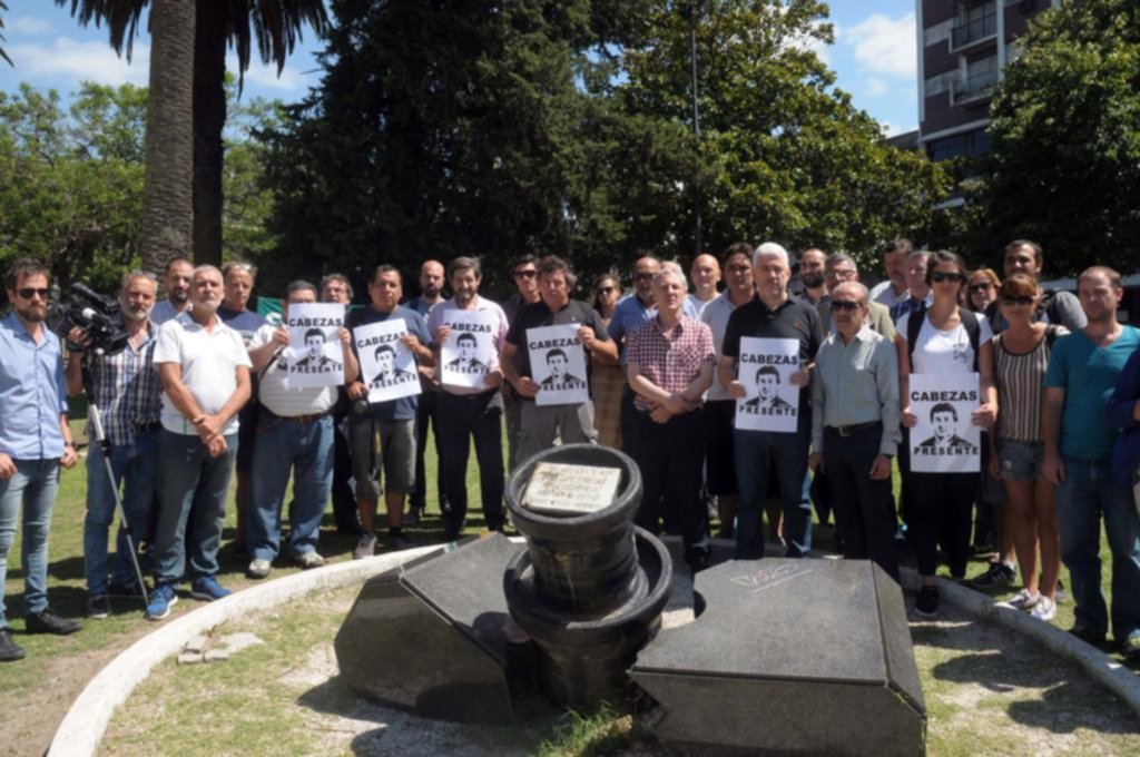 Periodistas y reporteros gráficos recordaron a Cabezas en todo el país