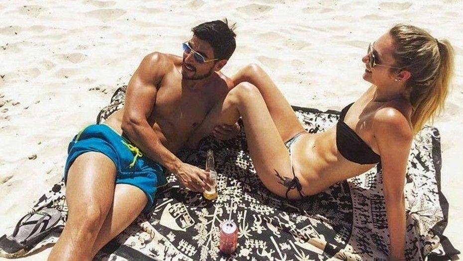Triángulo amoroso en puerta: ¿Moyano le regaló una cartera de 15 mil dólares a su ex?