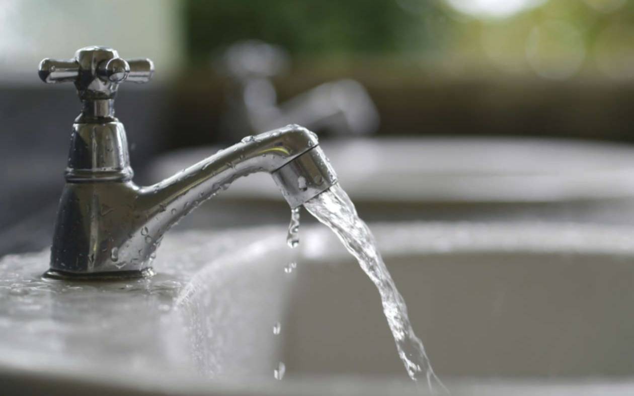 La Defensoría pidió a la justicia que suspenda la audiencia por el aumento del agua