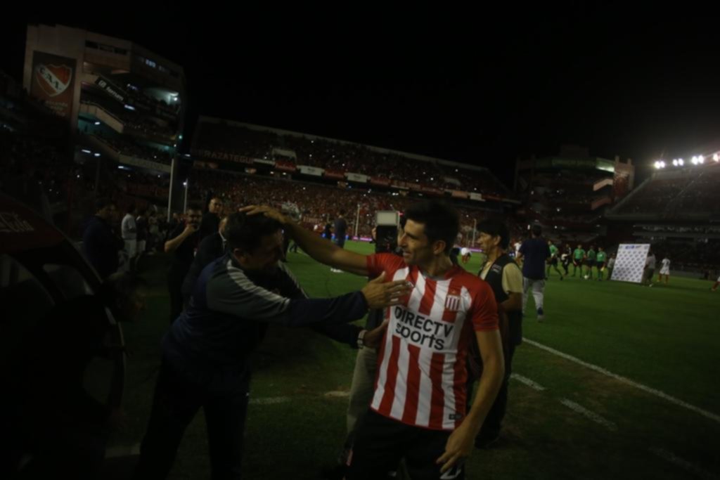 Abrazos para Pablo Blanco en la previa