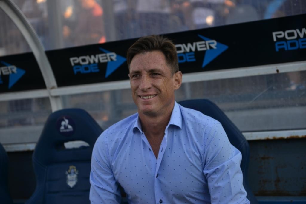 “Debutar de esta forma me emociona, ojalá que podamos seguir por este camino”