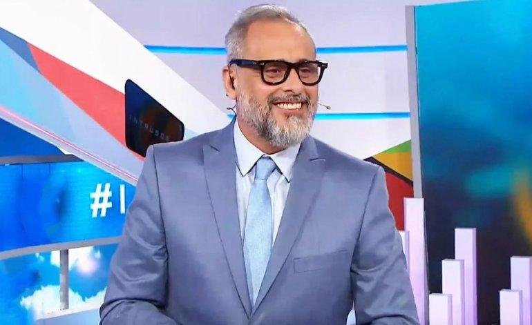 Se queda: Jorge Rial no se va de “Intrusos”: “Es parte de mi vida, no es fácil largar”