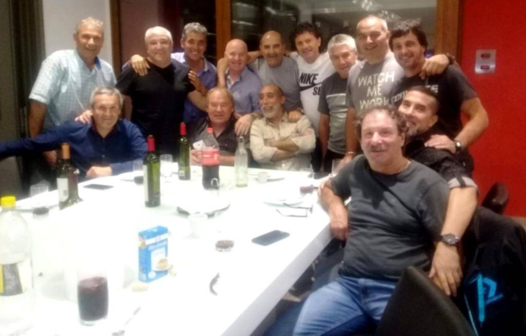 Reunión de ex jugadores Cambaceres para despedir 2018