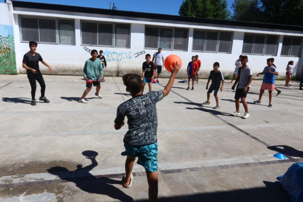 Las escuelas siguen abiertas en verano
